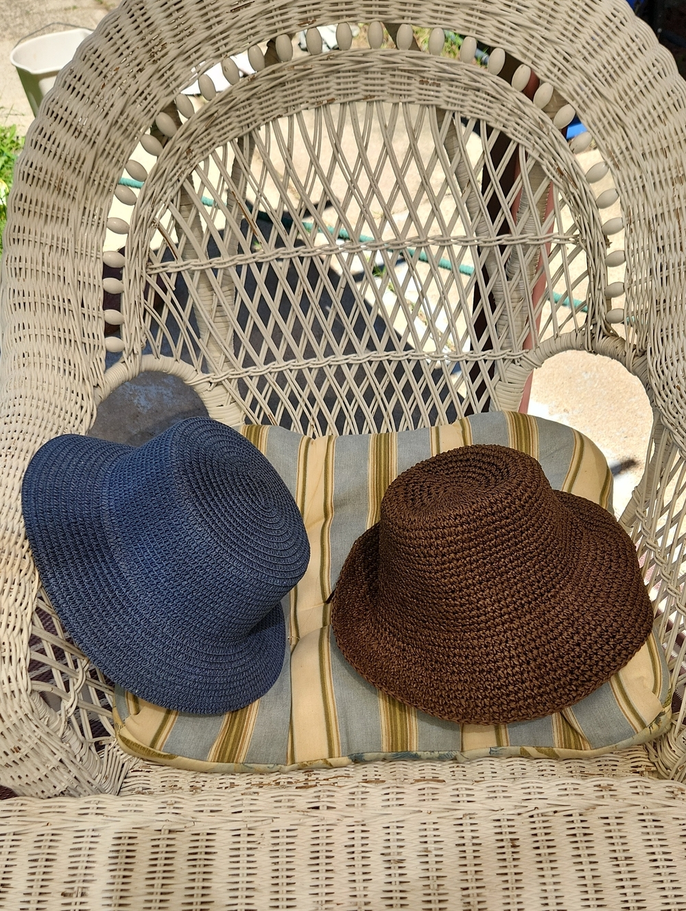 Two Time And Tru Sunhats One Size